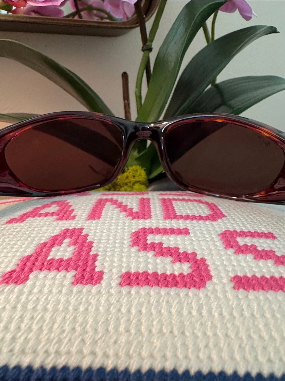 Retired Maui Jim Volcano Sunglasses in Tortoise Shell